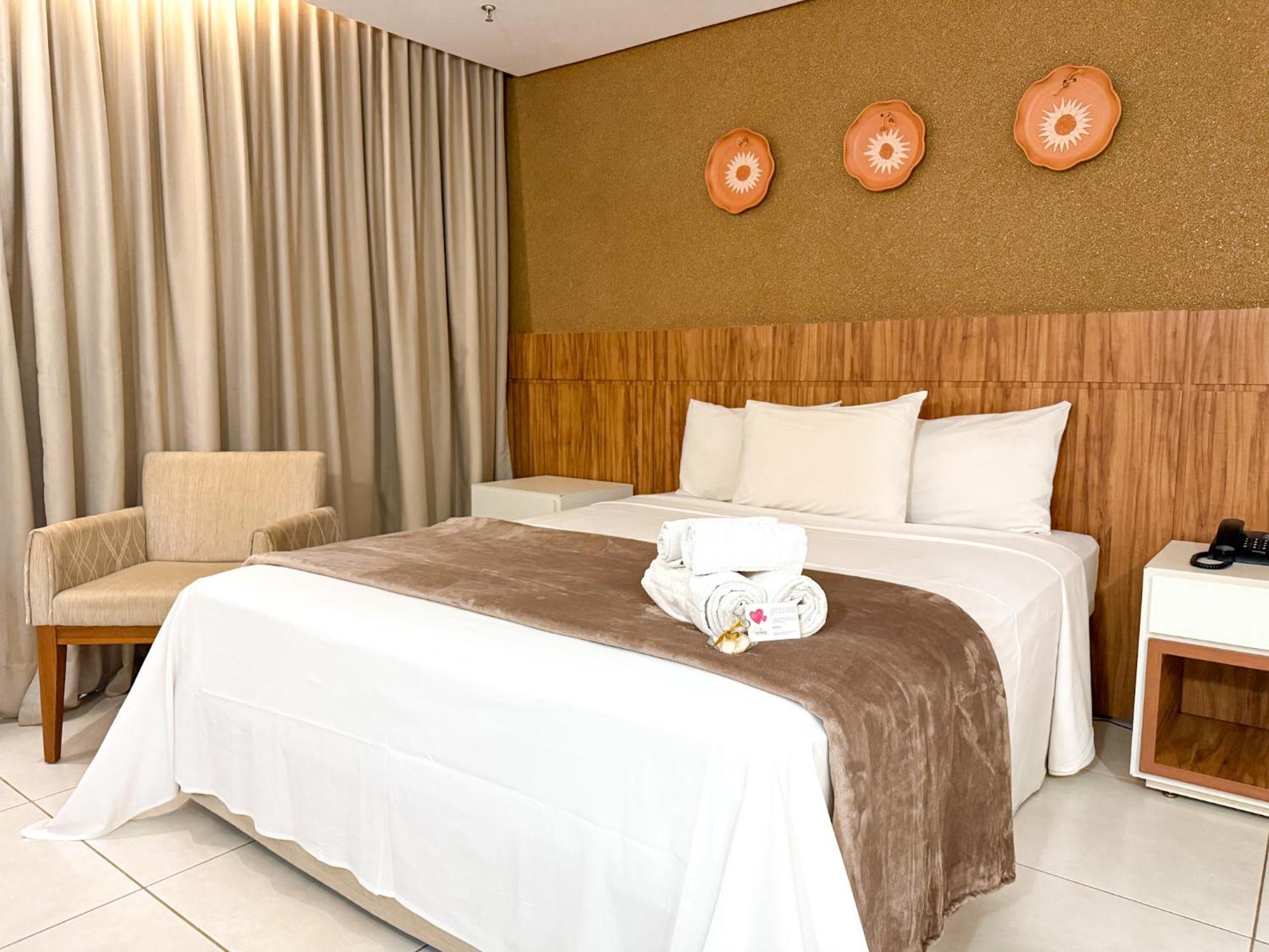 Vivence Suites Hotel Palmas Palmas  Rum bild