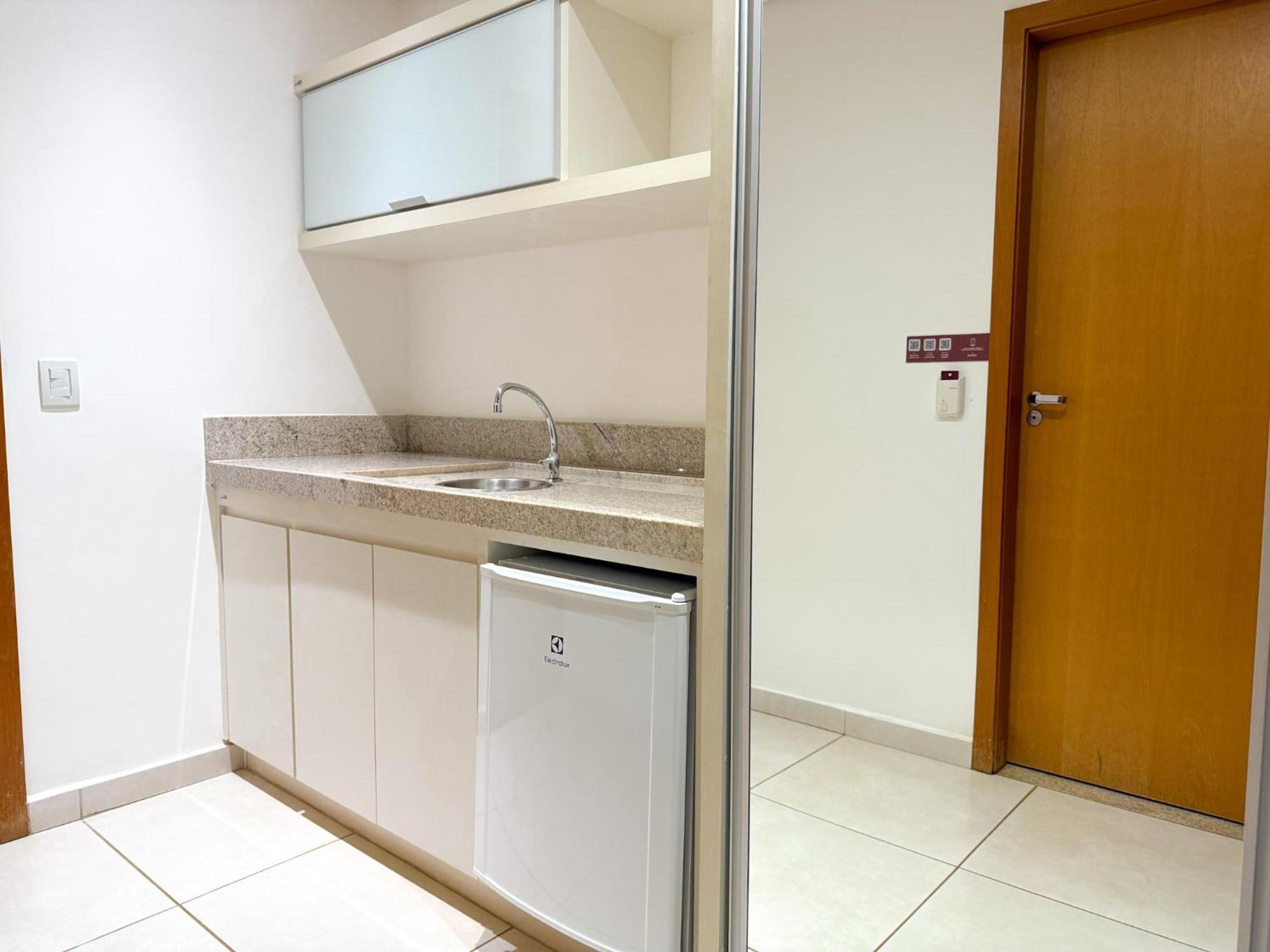 Vivence Suites Hotel Palmas Palmas  Exteriör bild