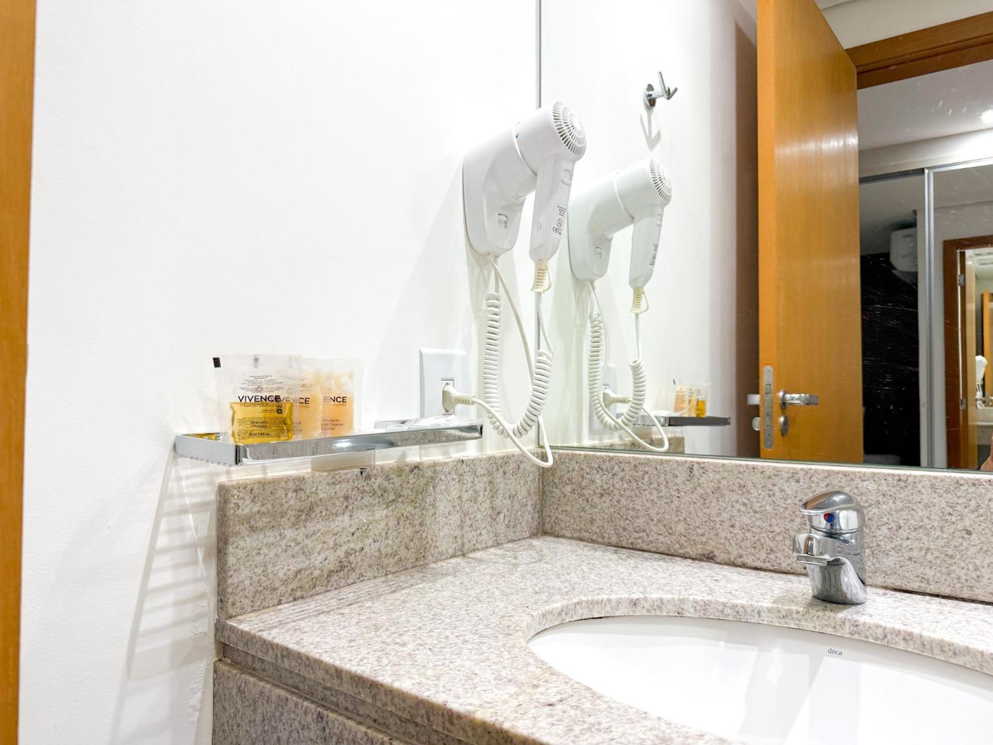 Vivence Suites Hotel Palmas Palmas  Exteriör bild